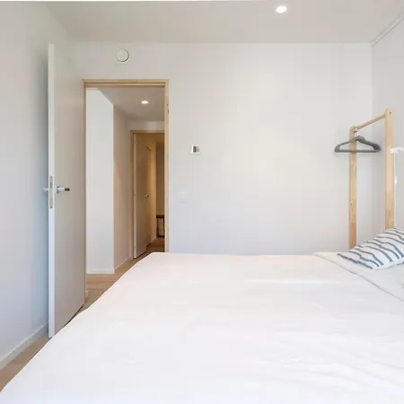 Apartment Beautiful 3 Bedrooms 50 Meters From The Beach