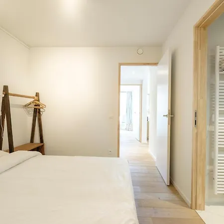 Apartment Beautiful 3 Bedrooms 50 Meters From The Beach *